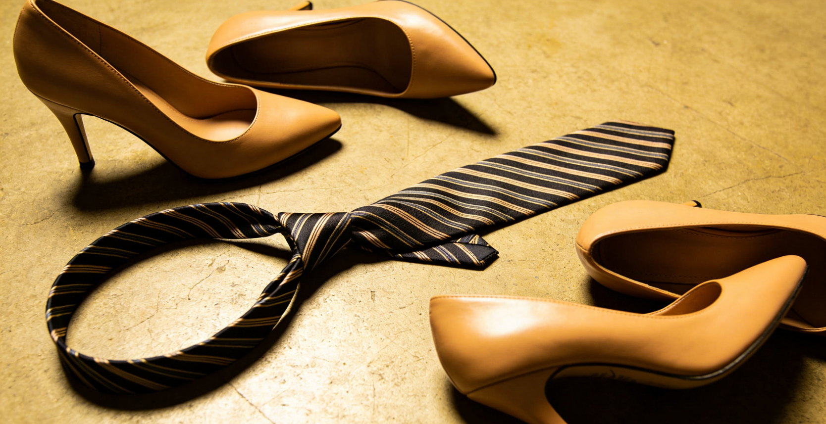 【社交密碼】夜店與約會的「氛圍感」真相：揭秘催情藥如何重塑生理吸引力與心理破冰